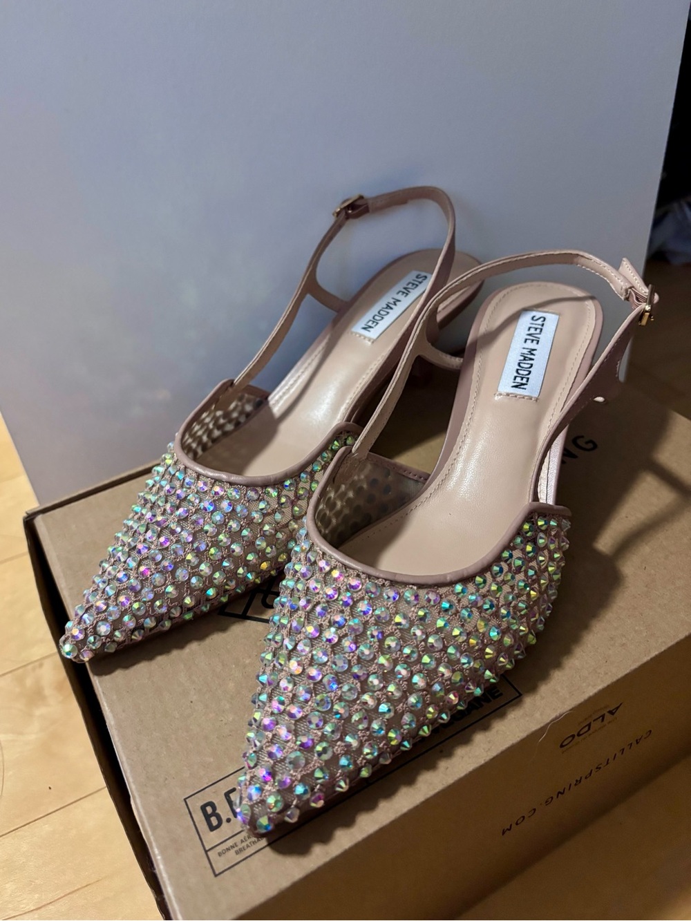 Steve Madden Rhinestone Embellished Pointed-Toe Kitten Heel Slingbacks size 7